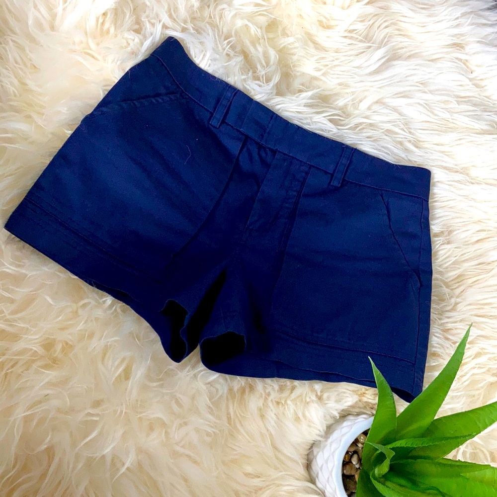 NWOT Vince Tailored Shorts with Stretch, 2